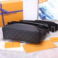 $122.00 USD Louis Vuitton AAA Man Messenger Bags #1397418