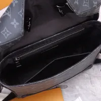 $122.00 USD Louis Vuitton AAA Man Messenger Bags #1397418