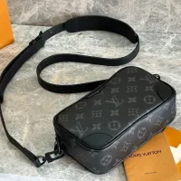$132.00 USD Louis Vuitton AAA Man Messenger Bags #1397425