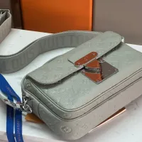 $160.00 USD Louis Vuitton AAA Man Messenger Bags #1397430