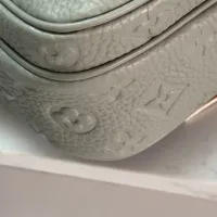 $160.00 USD Louis Vuitton AAA Man Messenger Bags #1397430