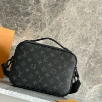 $160.00 USD Louis Vuitton AAA Man Messenger Bags #1397431
