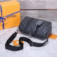 $140.00 USD Louis Vuitton AAA Man Messenger Bags #1397432