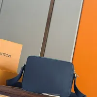 $162.00 USD Louis Vuitton AAA Man Messenger Bags #1397434
