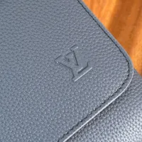 $162.00 USD Louis Vuitton AAA Man Messenger Bags #1397434