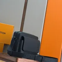 $162.00 USD Louis Vuitton AAA Man Messenger Bags #1397436