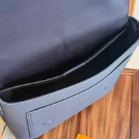 $175.00 USD Louis Vuitton AAA Man Messenger Bags #1397437