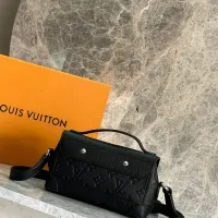 $140.00 USD Louis Vuitton AAA Man Messenger Bags #1397446