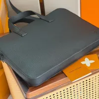 $192.00 USD Louis Vuitton AAA Man Handbags #1397450