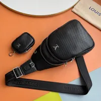 $102.00 USD Louis Vuitton AAA Man Messenger Bags #1397826
