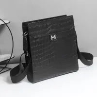$108.00 USD Hermes AAA Man Messenger Bags #1398125