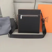 $108.00 USD Hermes AAA Man Messenger Bags #1398129
