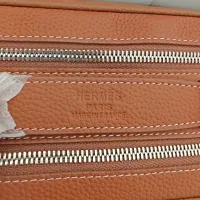 $108.00 USD Hermes AAA Man Messenger Bags #1398138