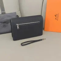 $102.00 USD Hermes AAA Man Pouches #1398146