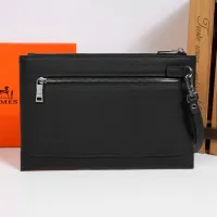 $96.00 USD Hermes AAA Man Pouches #1398182