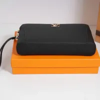 $96.00 USD Louis Vuitton AAA Man Pouches #1398205