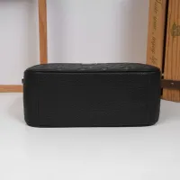 $108.00 USD Louis Vuitton AAA Man Messenger Bags #1398213