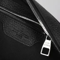 $108.00 USD Louis Vuitton AAA Man Messenger Bags #1398213