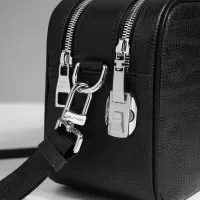 $108.00 USD Louis Vuitton AAA Man Messenger Bags #1398216