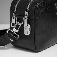 $108.00 USD Louis Vuitton AAA Man Messenger Bags #1398218