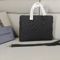 $162.00 USD Louis Vuitton AAA Man Handbags #1398221
