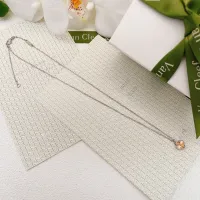 $27.00 USD Van Cleef & Arpels Necklaces For Women #1398299