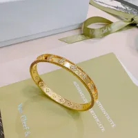 $39.00 USD Van Cleef & Arpels Bracelets #1398395