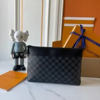 $52.00 USD Louis Vuitton LV Pouches #1398401