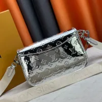 $72.00 USD Louis Vuitton AAA Quality Messenger Bags For Women #1398467