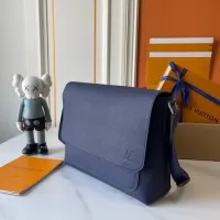 $76.00 USD Louis Vuitton AAA Man Messenger Bags #1398476