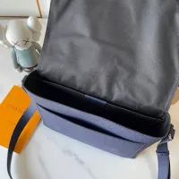$76.00 USD Louis Vuitton AAA Man Messenger Bags #1398476
