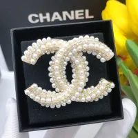 $32.00 USD Chanel Brooches For Women #1398729