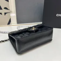 $88.00 USD Chanel AAA Quality Messenger Bags For Women #1398784