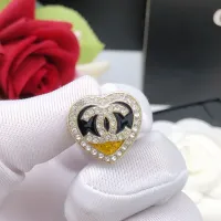 $25.00 USD Chanel Earrings For Women #1398799