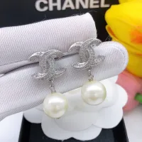 $25.00 USD Chanel Earrings For Women #1398826