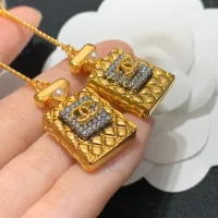 $25.00 USD Chanel Earrings For Women #1398870