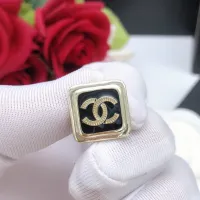 $25.00 USD Chanel Earrings For Women #1398936