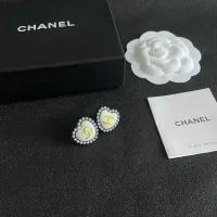 $27.00 USD Chanel Earrings For Women #1398958