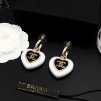 $25.00 USD Chanel Earrings For Women #1398995