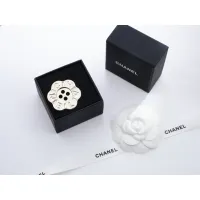 $48.00 USD Chanel Brooches For Women #1399003