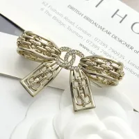 $34.00 USD Chanel Brooches For Women #1399009