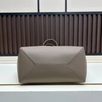 $158.00 USD LOEWE AAA Quality Shoulder Bags For Women #1399062