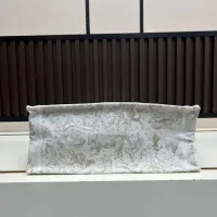 $96.00 USD Christian Dior AAA Quality Handbags For Women #1399119