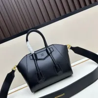 $102.00 USD Givenchy AAA Quality Handbags For Women #1399489