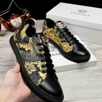 $68.00 USD Versace Casual Shoes For Men #1400068