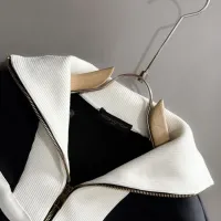 $125.00 USD Louis Vuitton LV Tracksuits Long Sleeved For Men #1401089