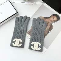 $38.00 USD Chanel Gloves #1401356
