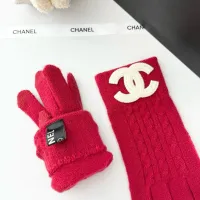 $38.00 USD Chanel Gloves #1401357