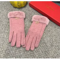 $39.00 USD Valentino Gloves For Women #1401396