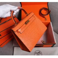 $98.00 USD Hermes AAA Quality Handbags For Women #1401405